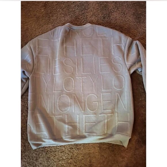 MENS GRAY SWEATER SIZE EXTRA LARGE - Picture 2 of 3